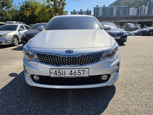 Kia K5 2.0 MX Prestige — пробег 61 760 км — фото 1 из 5