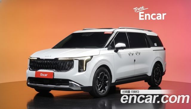 Kia Carnival Diesel 9-Seater Signature — пробег 77 251 км — фото 1 из 5
