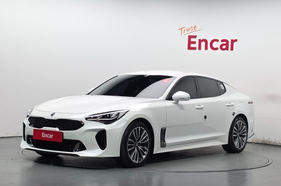 Kia Stinger 2.0 Turbo 2WD Platinum — пробег 78 710 км — фото 1 из 5