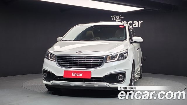 Kia Carnival из Кореи Encar