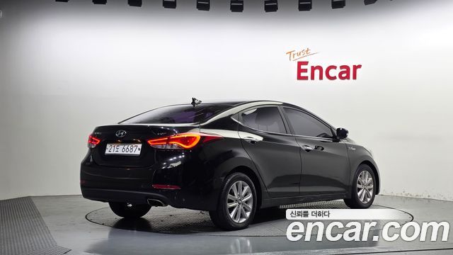 Hyundai AVANTE 1.6 VGT Premium Standard — пробег 176 670 км — фото 2 из 5