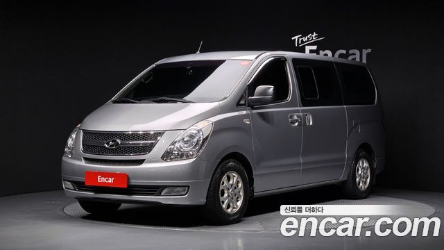 Hyundai Starex 5-Seater VAN CVX Luxury — пробег 215 068 км — фото 1 из 5