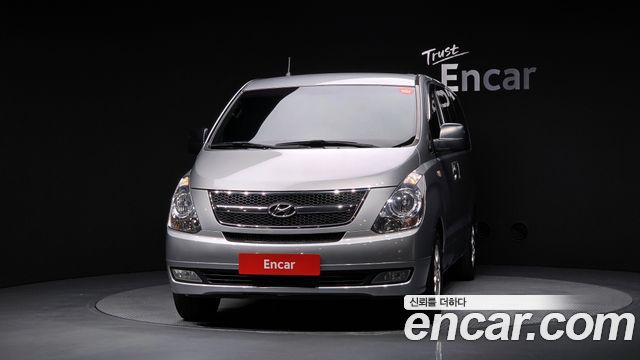 Hyundai Starex 5-Seater VAN CVX Luxury — пробег 215 068 км — фото 3 из 5