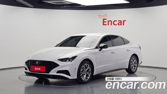 Hyundai Sonata 2.0 Modern — пробег 68 815 км — фото 1 из 5