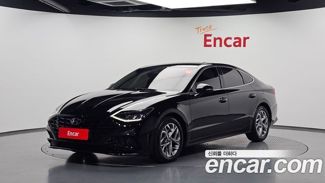Hyundai Sonata 2.0 Modern — пробег 72 800 км — фото 1 из 5