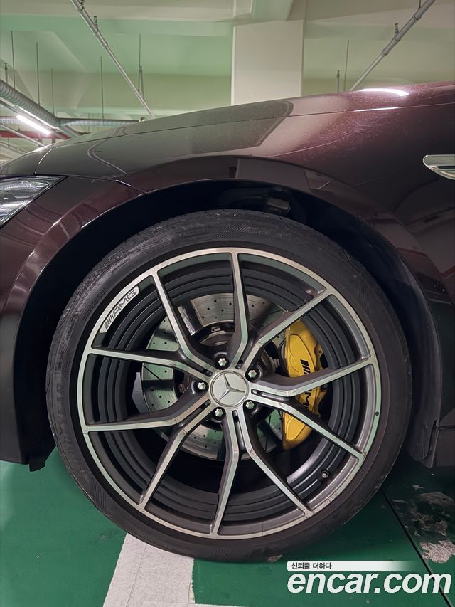 Mercedes-Benz AMG GT 4Door 43 4MATIC+ — пробег 50 000 км — фото 5 из 5