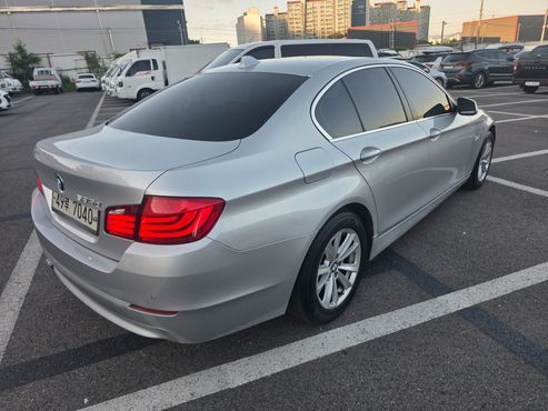 BMW 5-Series 520d — пробег 173 600 км — фото 4 из 5