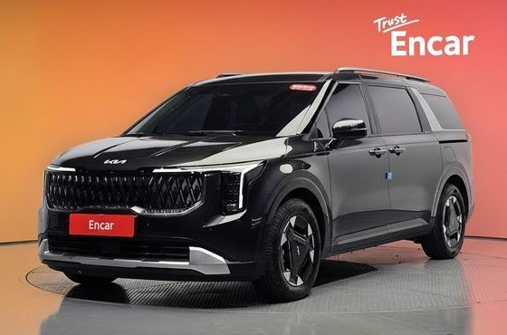 Kia Carnival HEV 9 seater Prestige — пробег 64 527 км — фото 1 из 5