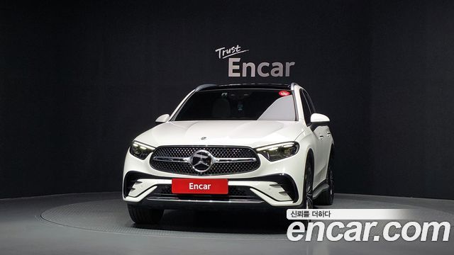 Mercedes-Benz GLC-Class GLC300 4MATIC AMG Line — пробег 53 666 км — фото 3 из 5