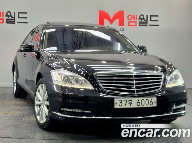 Mercedes-Benz S-Class S500L BlueEFFICIENCY 4MATIC — пробег 180 196 км — фото 1 из 5
