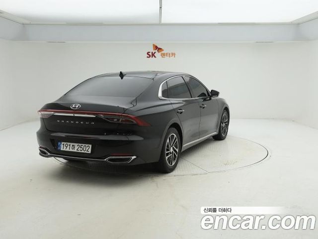 Hyundai Grandeur 2.5 Premium — пробег 122 360 км — фото 4 из 5