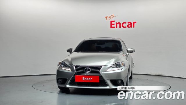 Lexus IS Premium — пробег 99 430 км — фото 3 из 5