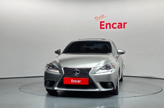 Lexus IS Premium — пробег 99 430 км — фото 3 из 5