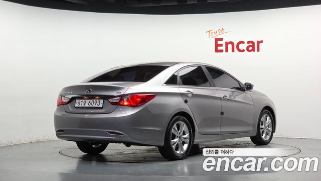 Hyundai Sonata Premier — пробег 46 460 км — фото 2 из 5