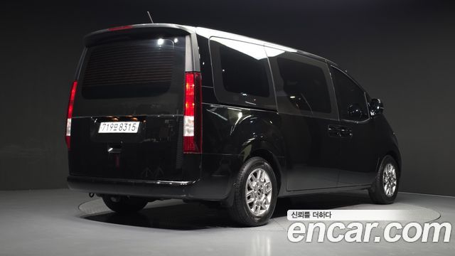 Hyundai Staria из Кореи Encar