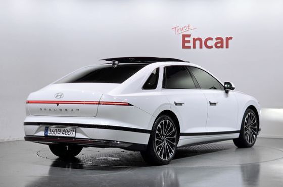 Hyundai Grandeur Calligraphy — пробег 10 867 км — фото 2 из 5