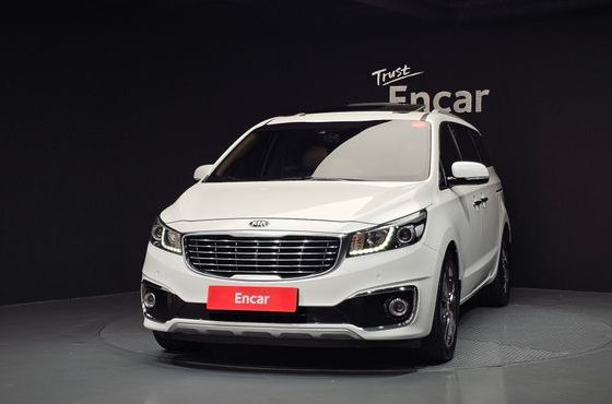 Kia Carnival Gasoline 9-seater Noblesse — пробег 132 485 км — фото 3 из 5