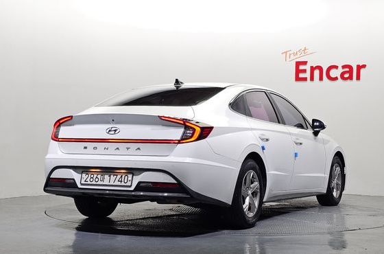 Hyundai Sonata 2.0 Premium — пробег 160 834 км — фото 2 из 5