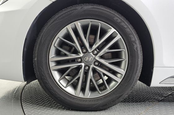 Hyundai Grandeur 2.4 Premium — пробег 68 066 км — фото 5 из 5