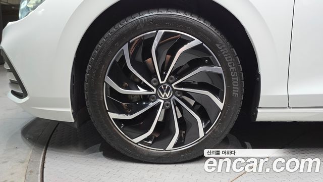 Volkswagen Golf из Кореи Encar