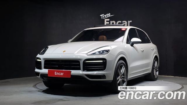 Porsche Cayenne 3.0 PLATINUM EDITION — пробег 12 503 км — фото 1 из 5