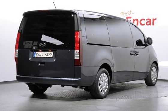 Hyundai Staria Cargo 3-Seater Modern — пробег 77 336 км — фото 2 из 5