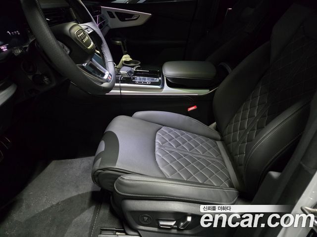Audi Q8 из Кореи Encar