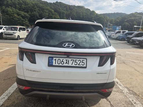 Hyundai Tucson Diesel 2.0 2WD Inspiration — пробег 75 890 км — фото 4 из 5