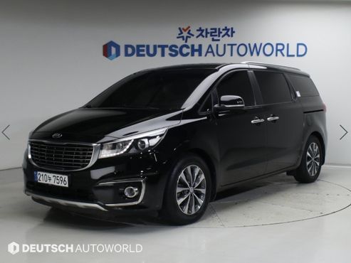 Kia Carnival 9-seater Luxury — пробег 157 396 км — фото 1 из 5
