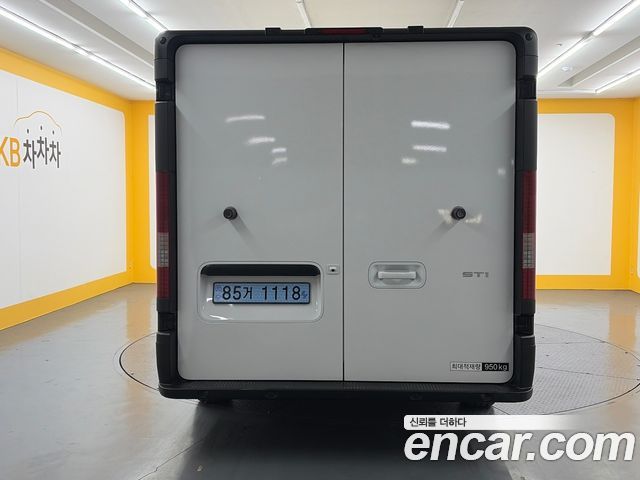 Hyundai ST1 Cargo Premium — пробег 21 928 км — фото 4 из 5