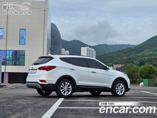 Hyundai Santafe Diesel 2.0 2WD Value Plus — пробег 85 767 км — фото 2 из 5