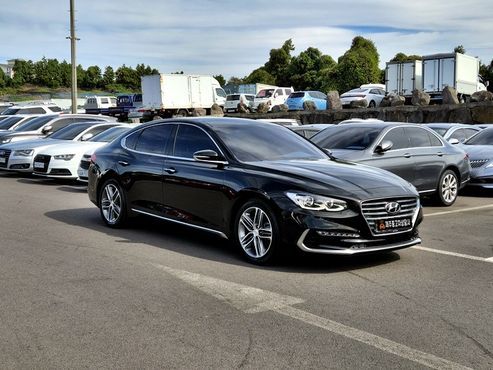 Hyundai Grandeur 2.4 Premium Special — пробег 80 000 км — фото 2 из 5