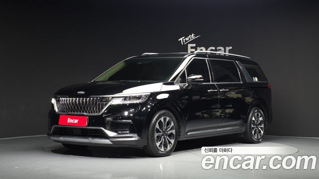 Kia Carnival Diesel 7-Seater Signature — пробег 63 877 км — фото 1 из 5