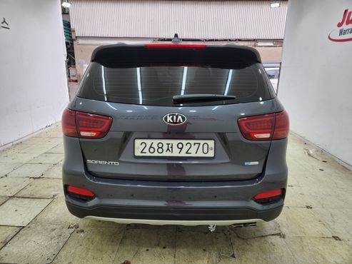 Kia Sorento Diesel 2.0 2WD Noblesse — пробег 109 619 км — фото 3 из 5