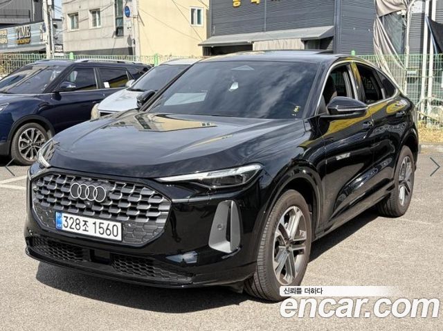 Audi Q5 40 TFSI Quattro Sportback Advanced — пробег 5 469 км — фото 3 из 5
