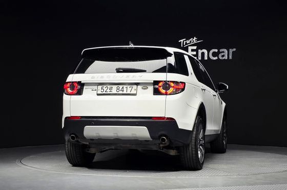 Land Rover Discovery Sport 2.0 TD4 HSE Luxury — пробег 115 718 км — фото 4 из 5