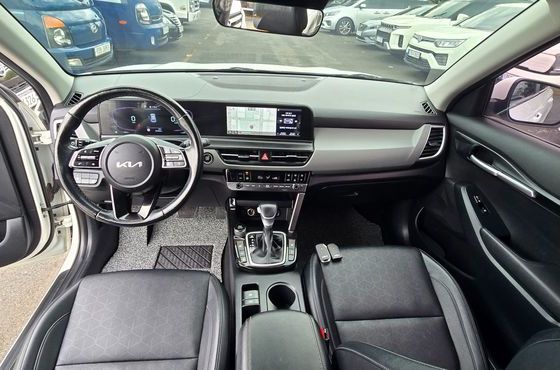 Kia Seltos Gasoline 1.6 Turbo 2WD Trendy — пробег 82 057 км — фото 2 из 5