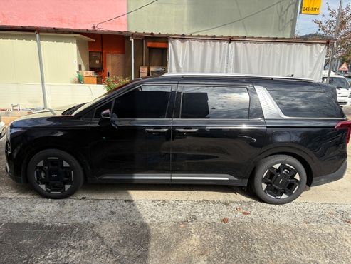 Kia Carnival Diesel 7-Seater Noblesse — пробег 23 625 км — фото 2 из 5