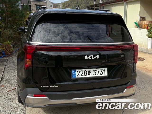 Kia Carnival Diesel 7-Seater Noblesse — пробег 23 625 км — фото 3 из 5