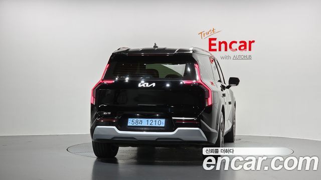 Kia EV9 Long Range 4WD Earth — пробег 81 305 км — фото 4 из 5