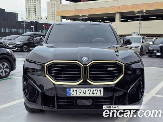 BMW XM 4.4 — пробег 17 389 км — фото 1 из 5
