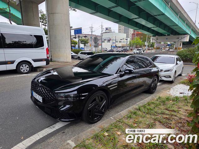Genesis G90 Gasoline 3.5 Turbo e-S/C AWD Black — пробег 46 000 км — фото 1 из 5