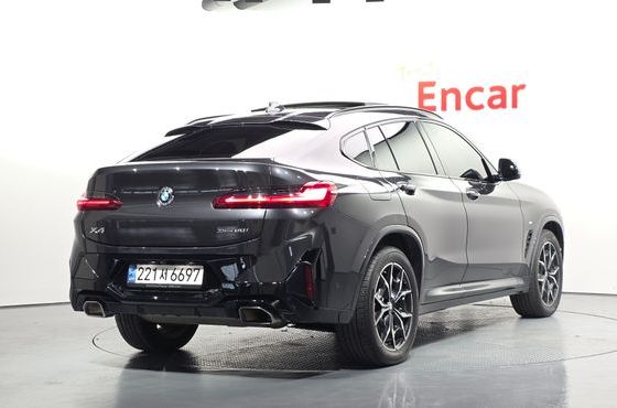 BMW X4 xDrive20i M Sport — пробег 107 151 км — фото 2 из 5