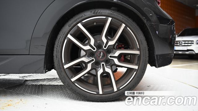 Mini Cooper Convertible JCW — пробег 11 860 км — фото 5 из 5