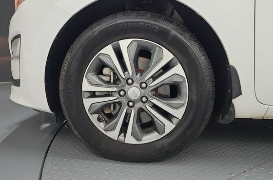 Kia Carnival 11-Seater Prestige — пробег 108 780 км — фото 5 из 5