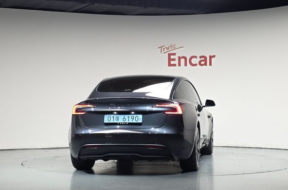 Tesla Model 3 RWD — пробег 12 988 км — фото 4 из 5