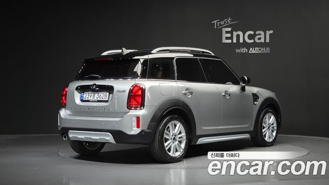 Mini Countryman Classic Plus Launch Pack 2nd Gen — пробег 42 969 км — фото 2 из 5