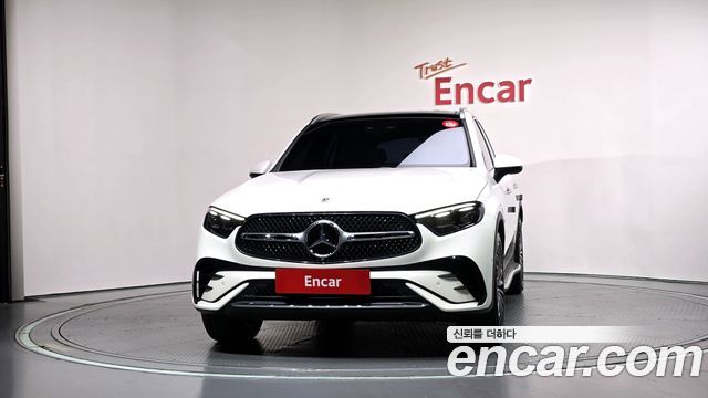 Mercedes-Benz GLC-Class GLC300 4MATIC AMG Line — пробег 17 817 км — фото 3 из 5
