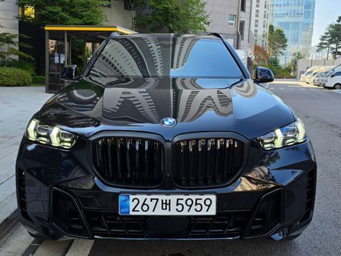 BMW X5 xDrive 40i M Sport — пробег 14 700 км — фото 1 из 5