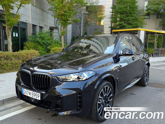 BMW X5 xDrive 40i M Sport — пробег 14 700 км — фото 4 из 5